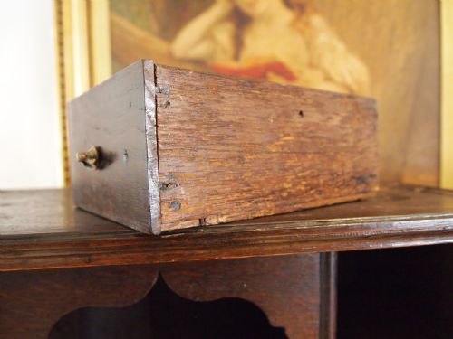 CUPBOARD RARE GEORGE I OAK SPICE CUPBOARD C1720 - ADDITIONAL PHOTO 5