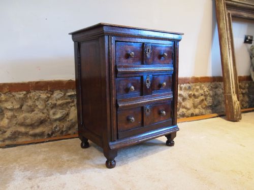 RARE GEORGE I OAK BEDSIDE CUPBOARD CABINET C1720 - ADDITIONAL PHOTO 8