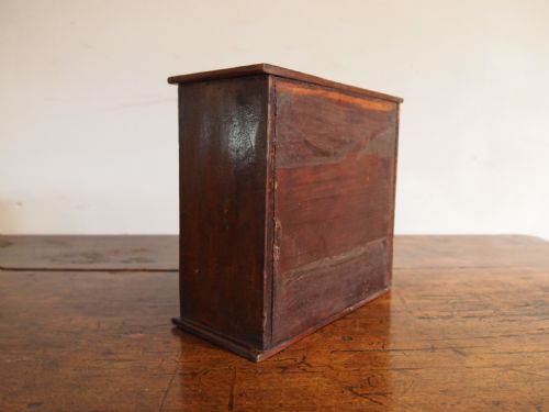 RARE GEORGE III MINIATURE MAHOGANY CHEST OF DRAWERS WITH CERT C1800 - ADDITIONAL PHOTO 3