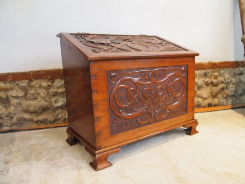 RARE ARTS AND CRAFTS MANNER OF JOHN PEARSON WALNUT MAGAZINE BOX C1900 - ADDITIONAL PHOTO 8