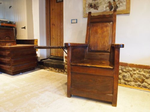 CHAIR VERY RARE GEORGE II CHERRY AND ELM LAMBING CHAIR WITH TABLE C1750 - ADDITIONAL PHOTO 5