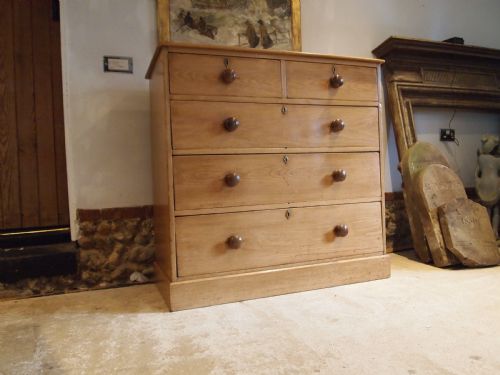 chest of drawers heals london victorian pine c1880 - CATEGORY: ANTIQUE CHEST OF DRAWERS - DATED VICTORIAN