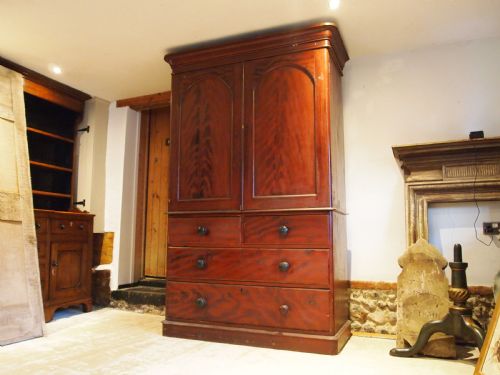 RARE LINEN PRESS CUPBOARD ON CHEST IN ORIGINAL SCUMBLE PAINT C1840 - ADDITIONAL PHOTO 6