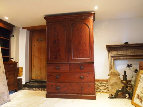 RARE LINEN PRESS CUPBOARD ON CHEST IN ORIGINAL SCUMBLE PAINT C1840 - ADDITIONAL PHOTO 11