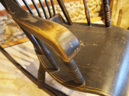 CHAIR RARE BOSTON ROCKING CHAIR ORIGINAL PAINT C1840 - ADDITIONAL PHOTO 2