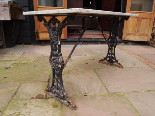 TABLE VICTORIAN CAST IRON ORIGINAL MARBLE C1890 - ADDITIONAL PHOTO 4