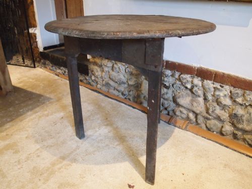 CRICKET TABLE VERY RARE GEORGE III BURR ELM C1770 - ADDITIONAL PHOTO 9