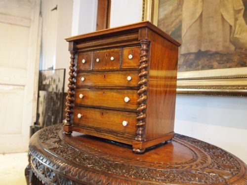 CHEST OF DRAWERS MINIATURE FINE VICTORIAN WALNUT APPRENTICE C1840 - ADDITIONAL PHOTO 8