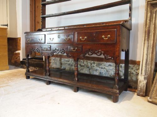 DRESSER EXCEPTIONAL RARE GLAMORGAN WELSH OAK C1770 - ADDITIONAL PHOTO 1