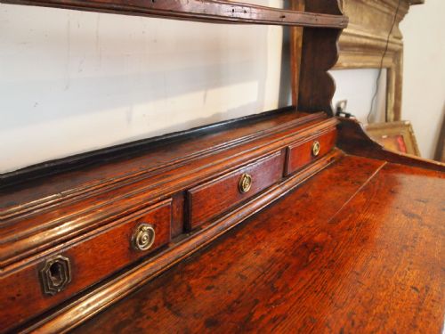 DRESSER EXCEPTIONAL RARE GLAMORGAN WELSH OAK C1770 - ADDITIONAL PHOTO 4