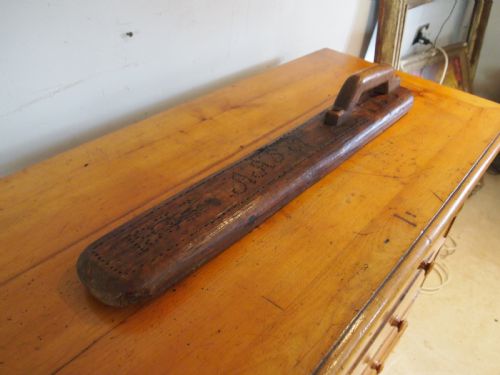rare naive folk art norwegian mangle board dated 1833 - CATEGORY: ANTIQUE MISCELLANEOUS - DATED 19TH CENTURY