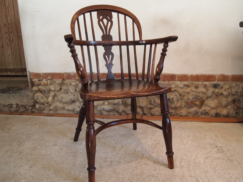 Chair Windsor armchair Yew and Elm Amos Grantham Linconlshire c1820