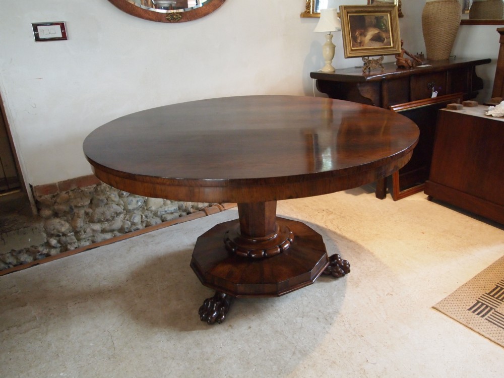 Table Victorian Rosewood dining table great size fine quality c1840