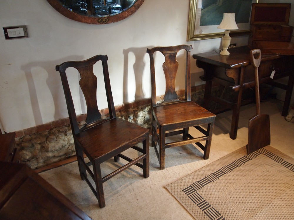 Chairs a pair of Queen Anne country Oak chairs c1710