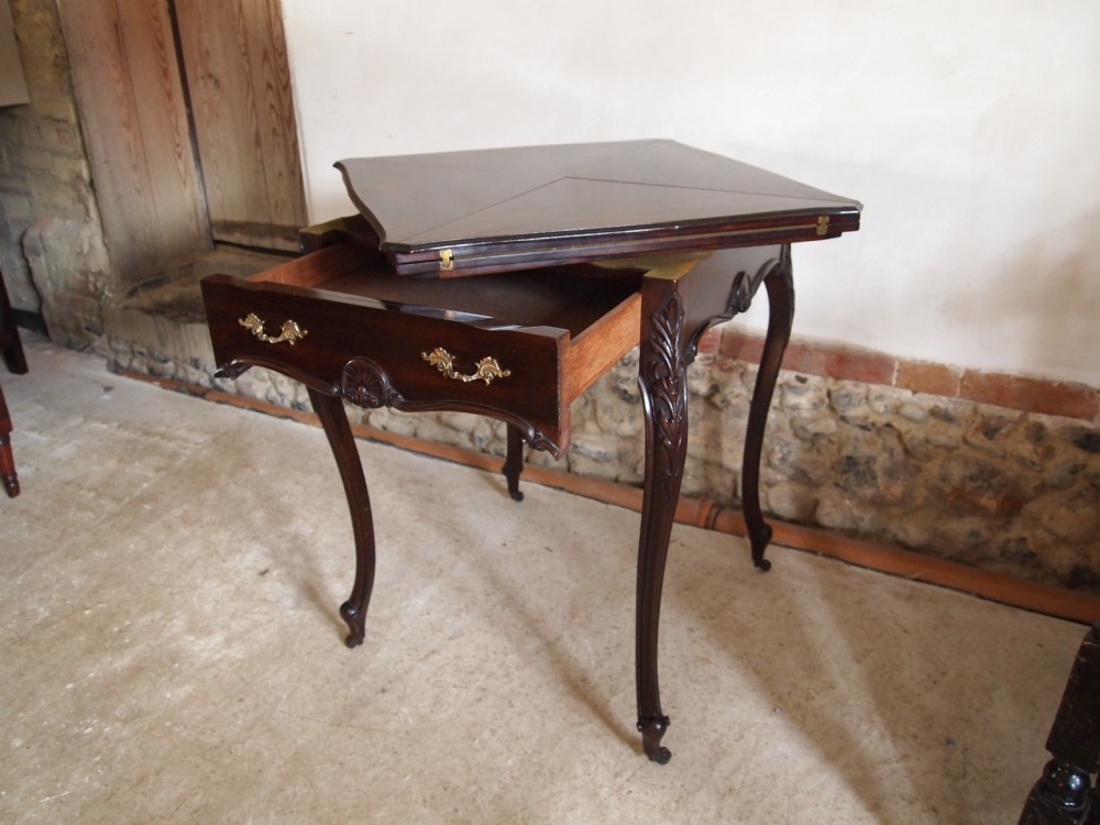 Table card or games table Edwards and Roberts Victorian Mahogany c1890