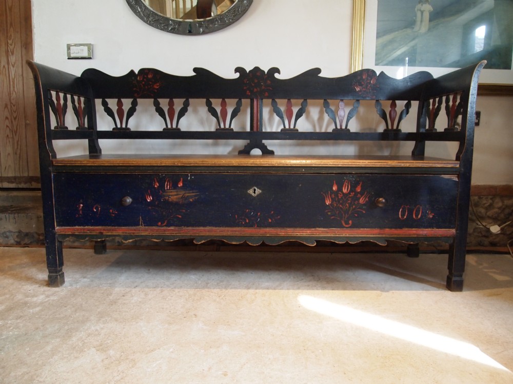 Bench settle Victorian Pine original paint c1900