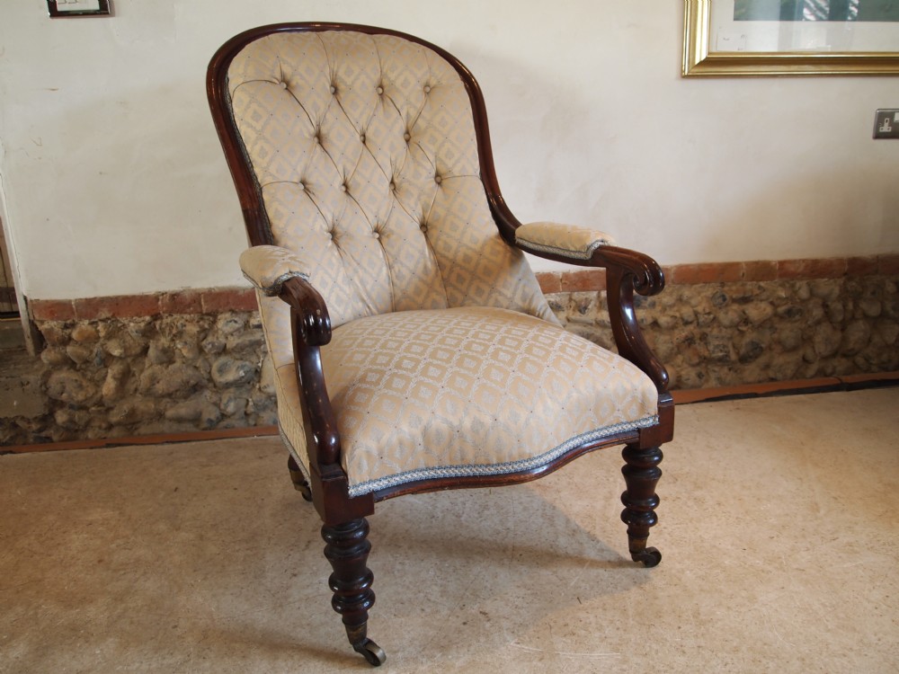 Chair Victorian Mahogany spoon back armchair c1880