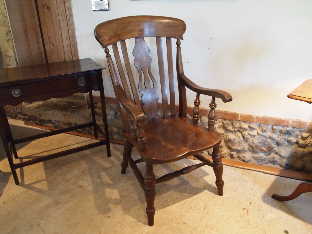 Chair Victorian Windsor Grandfather lathe back armchair Beech Ash and Elm c1870 