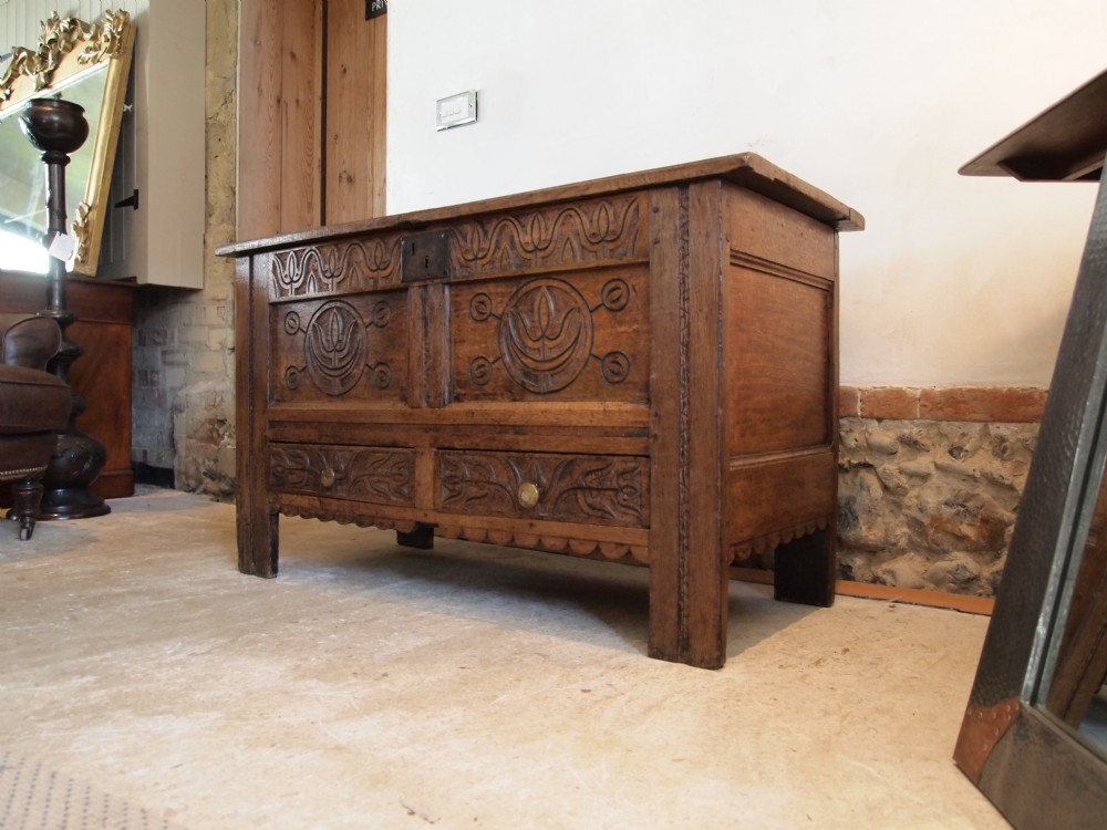 Coffer Mule chest trunk blanket box Queen Anne Oak c1700
