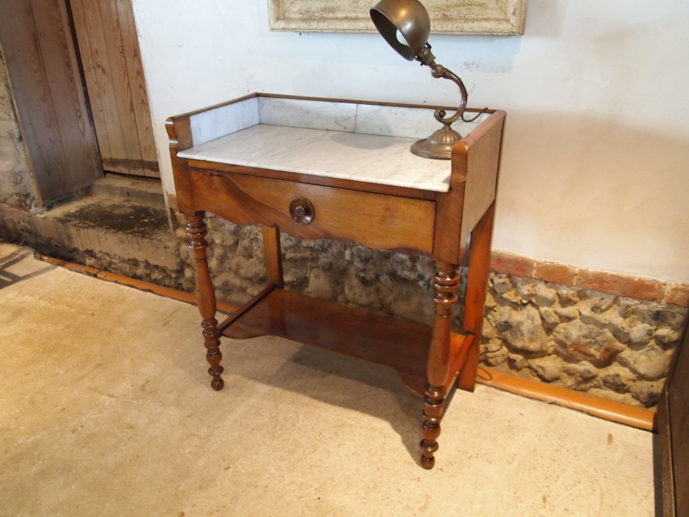 Table washstand Victorian period French figured Walnut and marble c1880