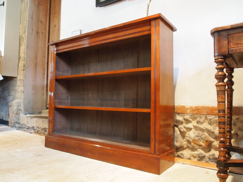 Bookcase Victorian Mahogany adjustable shelves c1890