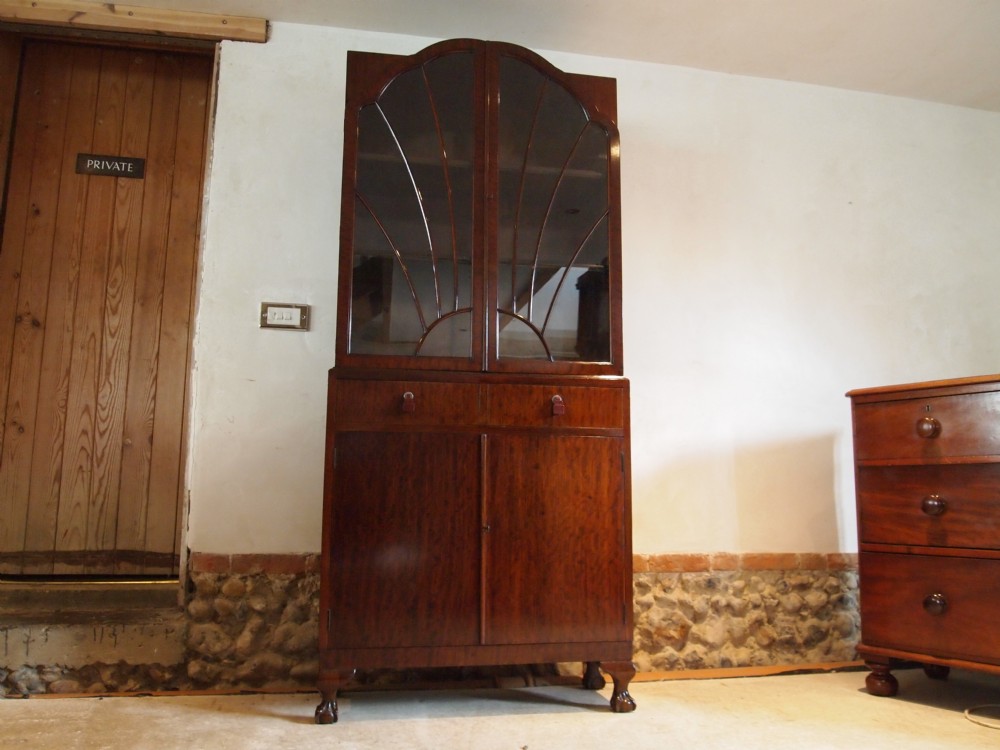 Bookcase Art Deco plum pudding Mahogany Made by Leonard Davis London c1925