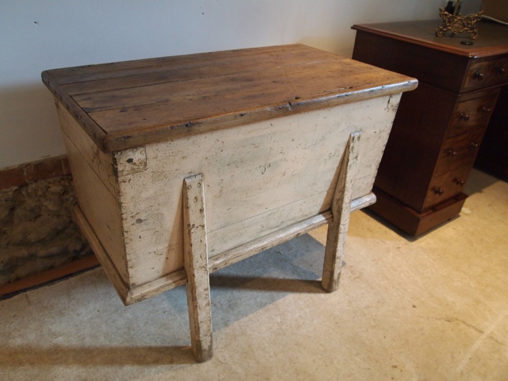 Chest box dough bin Victorian Pine c1880
