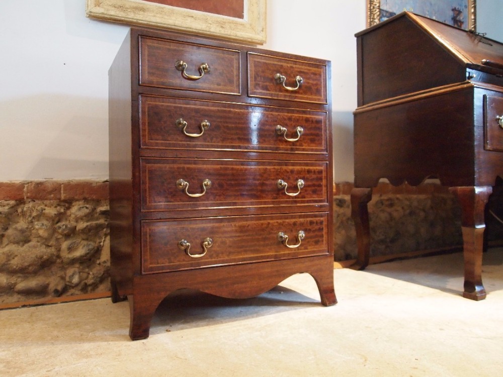 Chest of drawers small George III style c1930