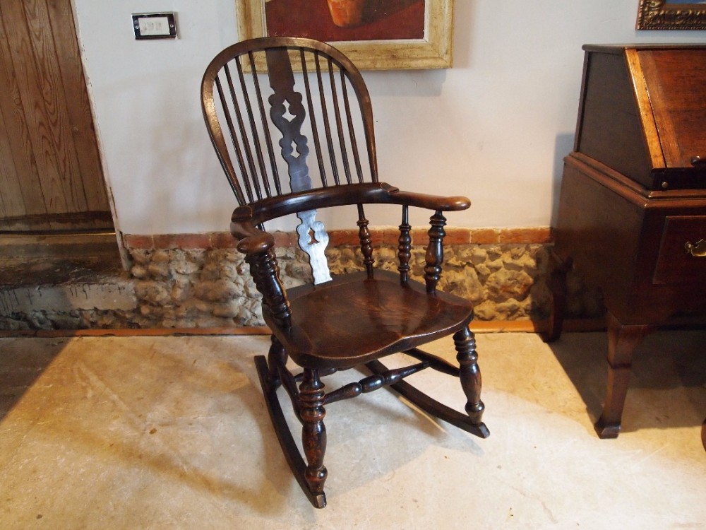 Chair rocking chair Victorian Windsor Elm and Ash c1870
