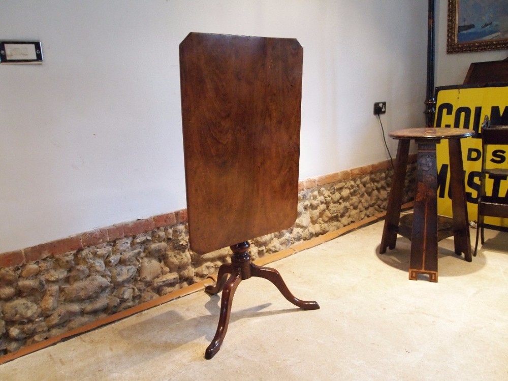 Table side lamp wine Mahogany George III c1800