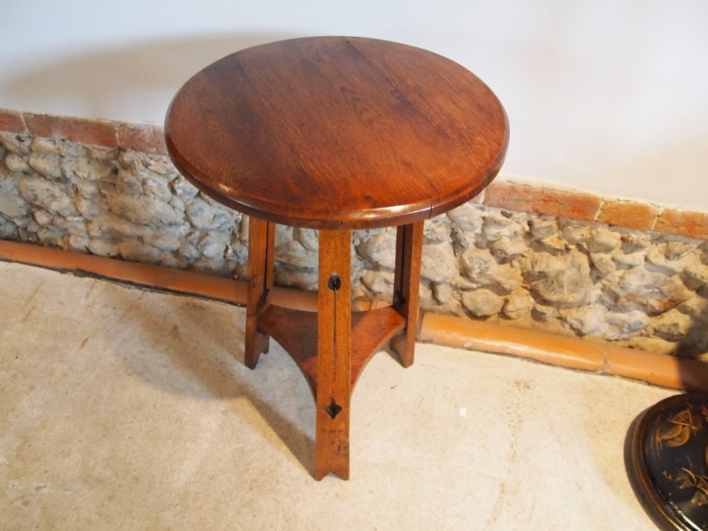 Table Arts and Crafts Oak side lamp hall c1900