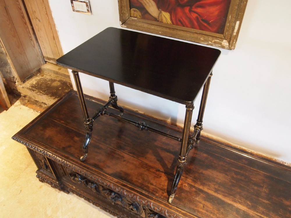 Table Regency Ebonised and gilded sofa table c1820