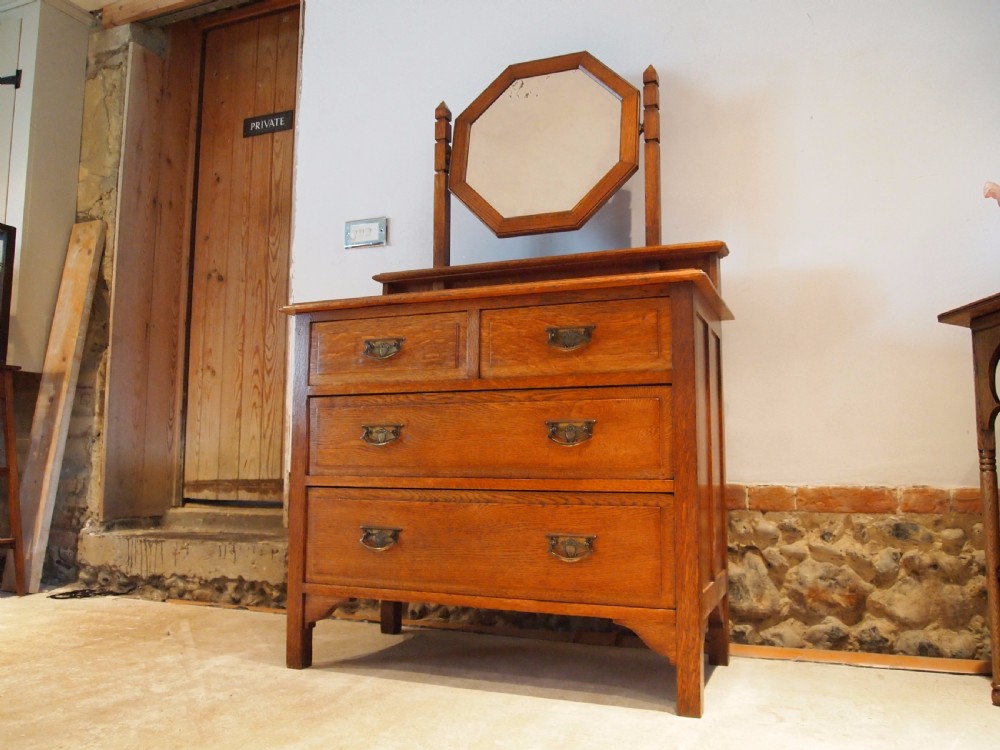 Chest of drawers Arts and crafts Oak dressing chest c1900 View IV