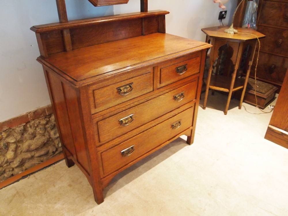 Chest of drawers Arts and crafts Oak dressing chest c1900 View VII