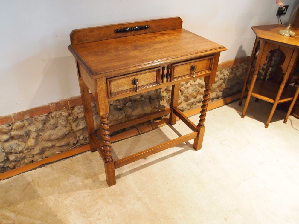 Table hall lamp console Oak Maple and co c1900 View VII