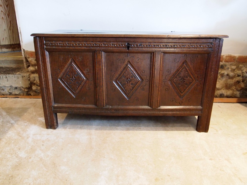 Coffer chest Blanket box Oak James II c1680 View VII