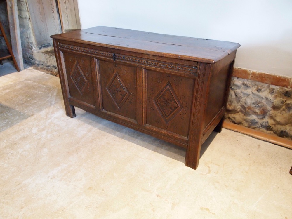 Coffer chest Blanket box Oak James II c1680 View XVIII