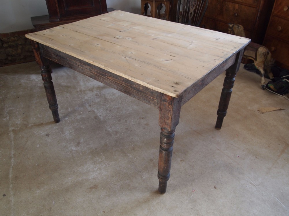 Table Victorian Pine scrub top dining table c1880 View IV