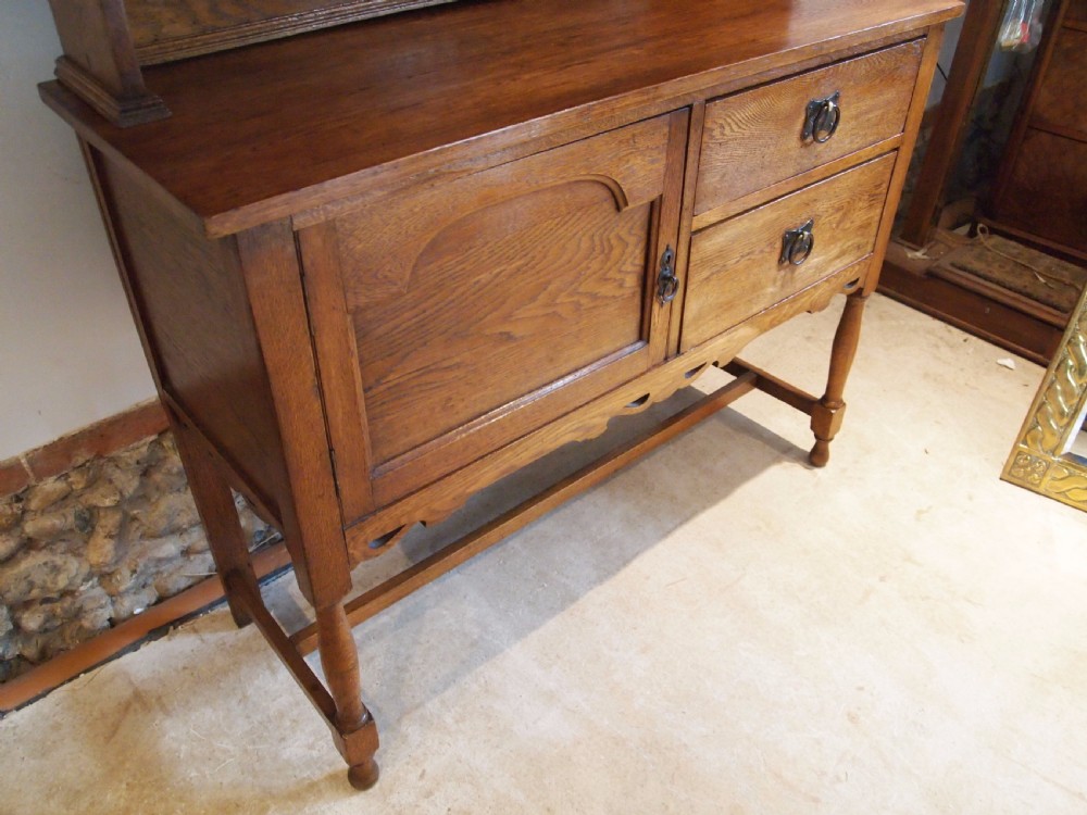 Dresser sideboard Arts and Crafts Oak c1900 View IV