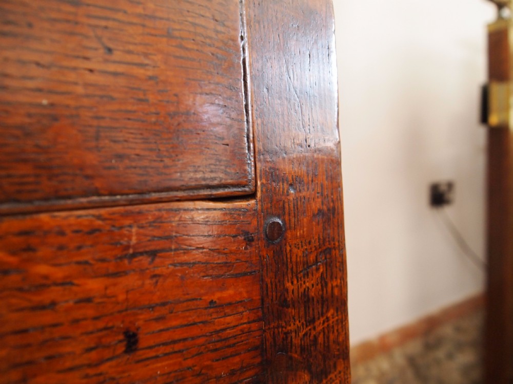 Cupboard dresser cwpwrdd deuddarn Welsh Oak c1790 View VII