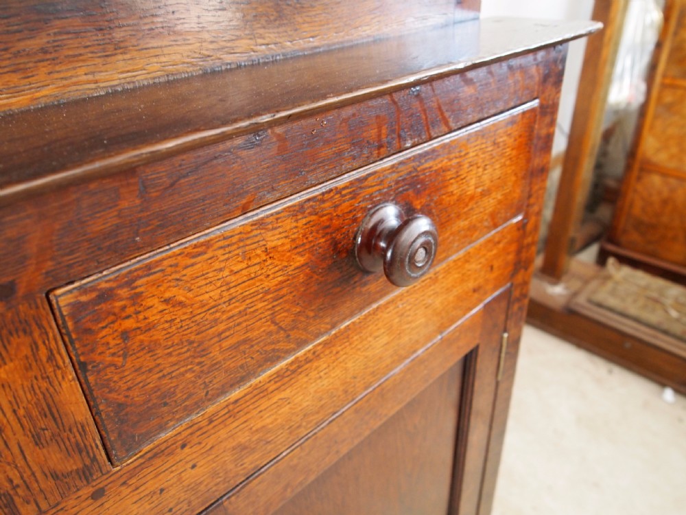 Cupboard dresser cwpwrdd deuddarn Welsh Oak c1790 View XII