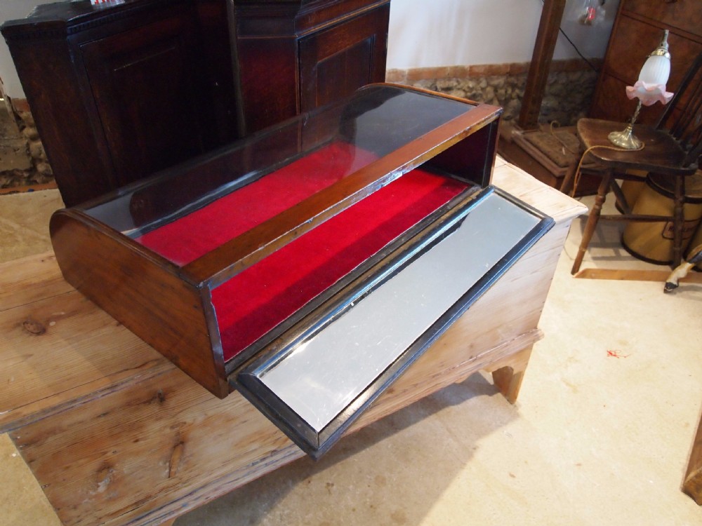 Cabinet shop display case Victorian Mahogany c1890 View IV