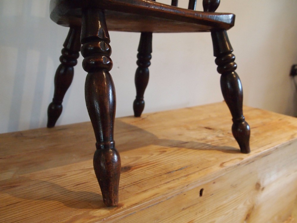 Chair Victorian Windsor child's chair c1880 View IV