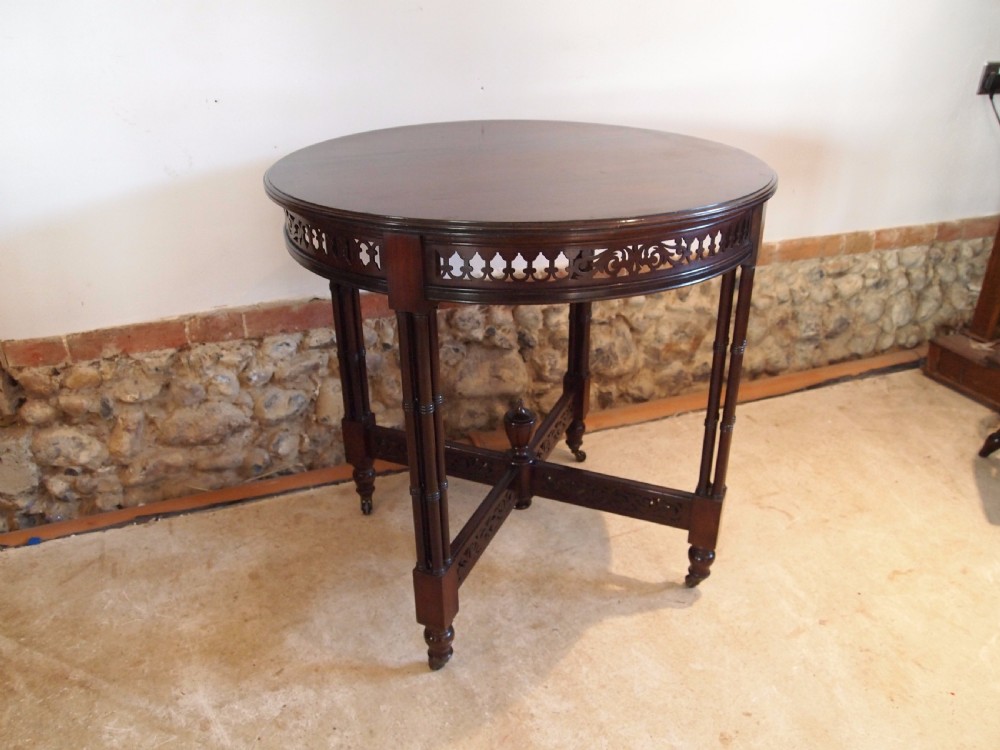 Table fine Edwards and Roberts Chippendale style Walnut hall lamp side c1880 View II
