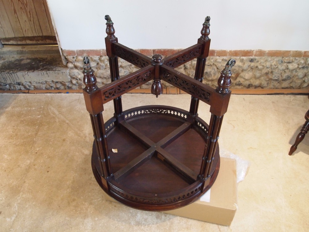 Table fine Edwards and Roberts Chippendale style Walnut hall lamp side c1880 View IX
