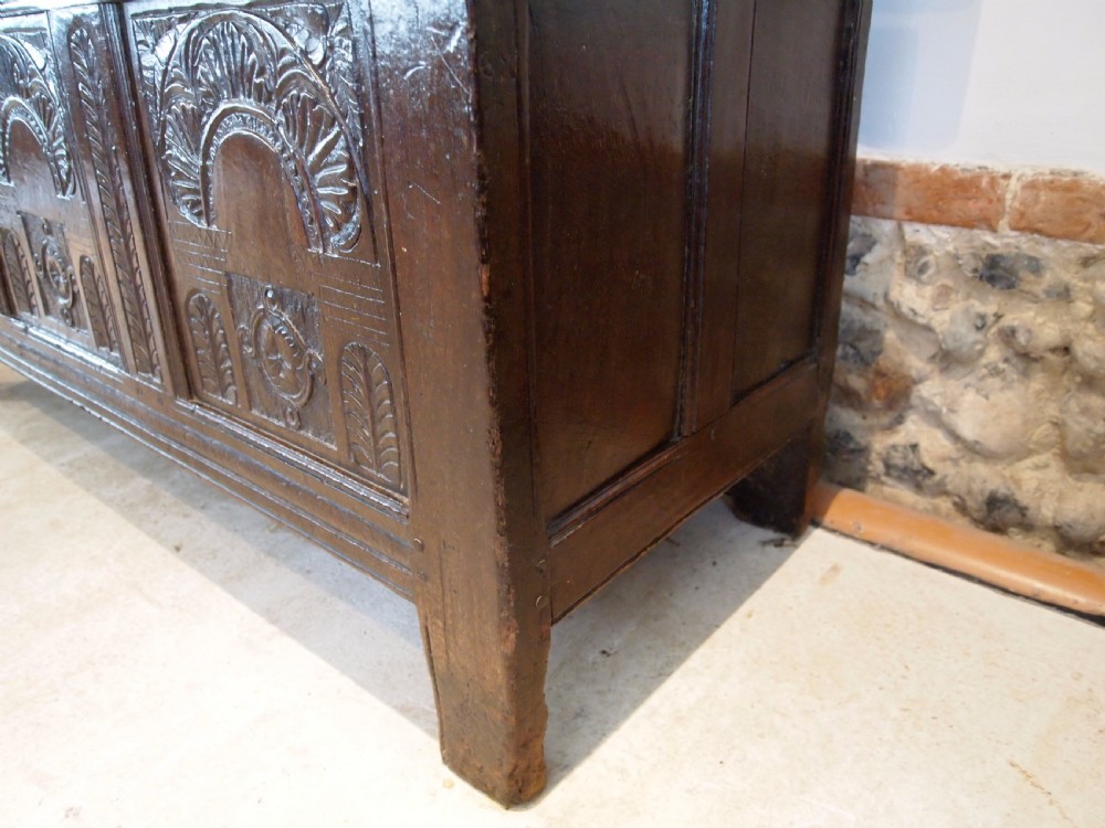 Coffer chest blanket box exceptional Charles II Oak c1680 View VIII