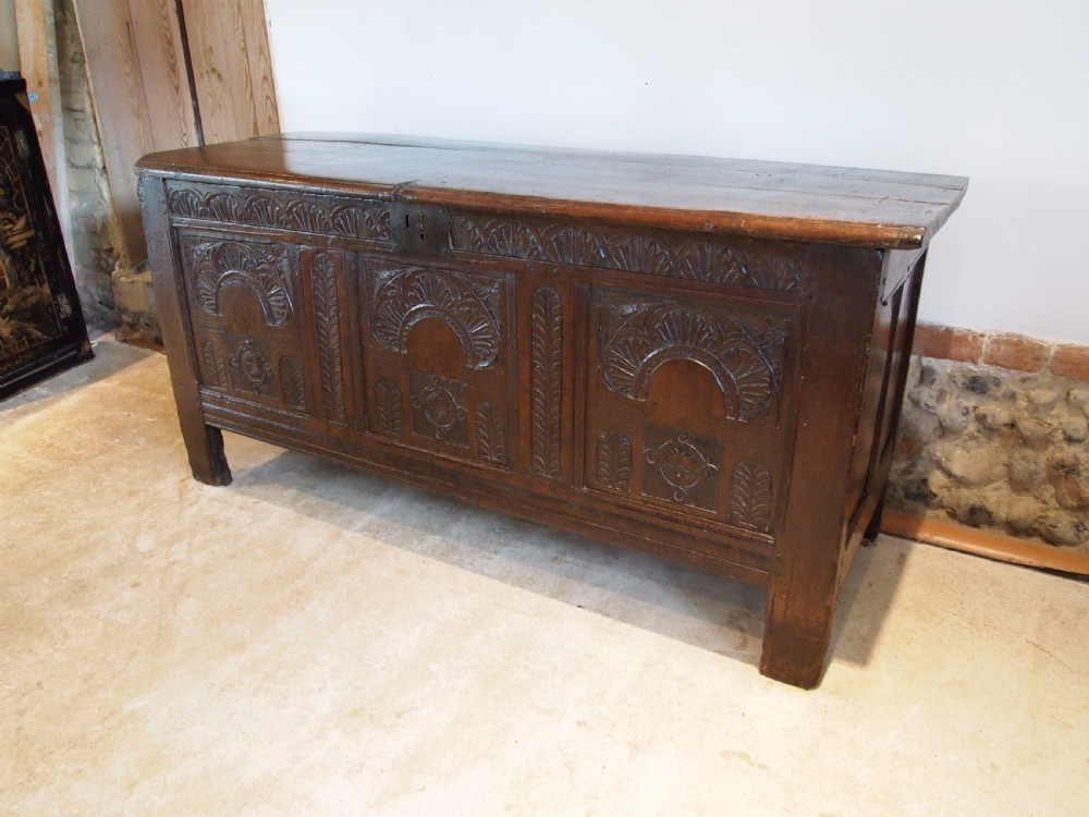 Coffer chest blanket box exceptional Charles II Oak c1680 View XV