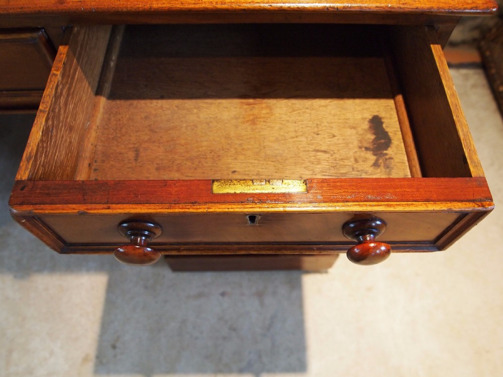 Desk fine Victorian Mahogany pedestal desk c1860 View V
