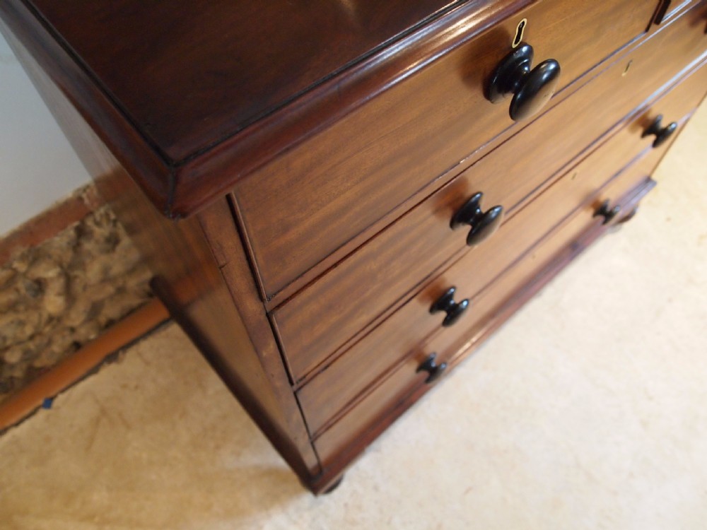 Chest of Drawers fine Victorian Mahogany c1850 View XV