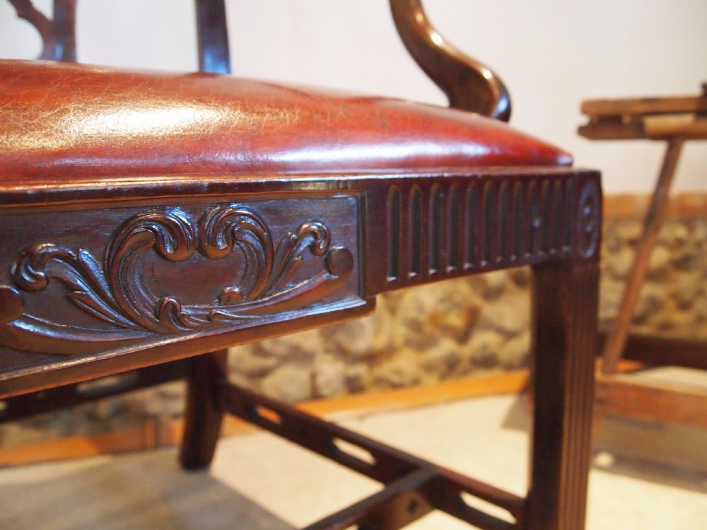 Chair fine George III Mahogany Chippendale style c1800 View V